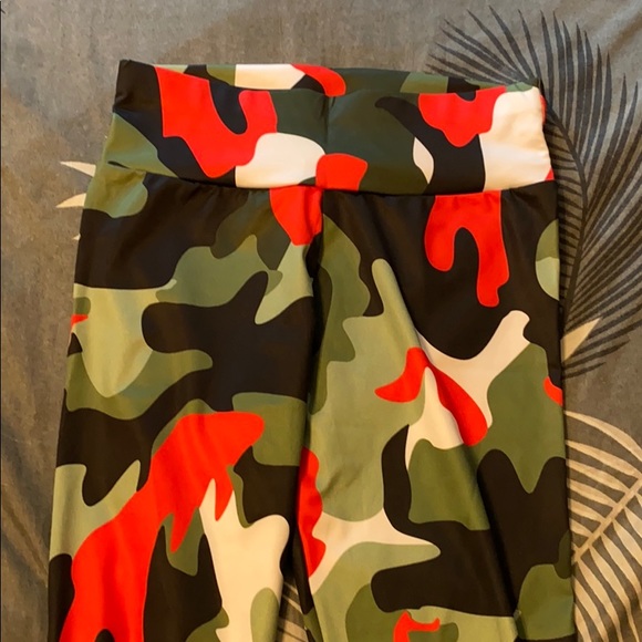 Camo print Leggings - Picture 2 of 4